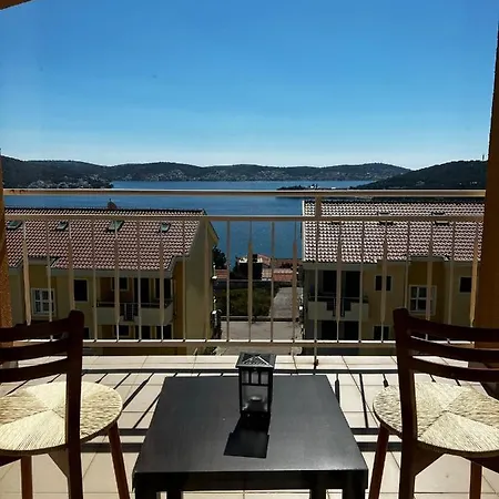 Daire The View